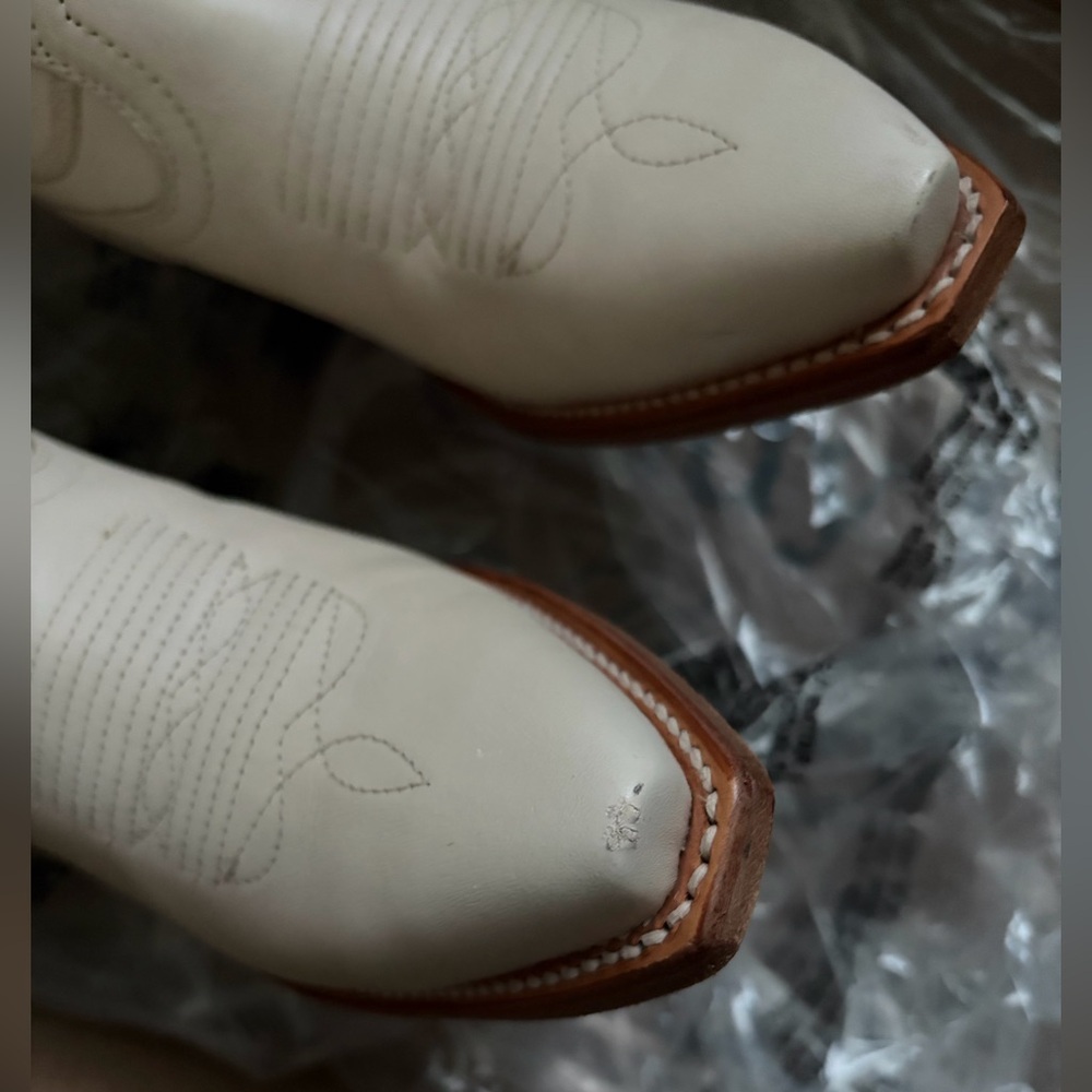 Tecovas Annie Boots - Bone - Picture 10 of 12
